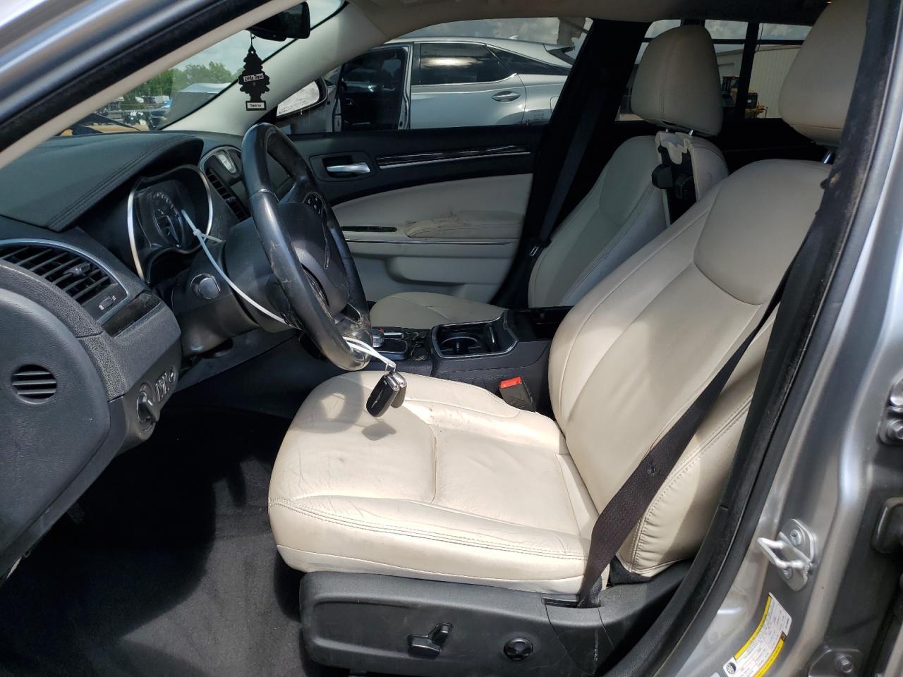 2015 CHRYSLER 300