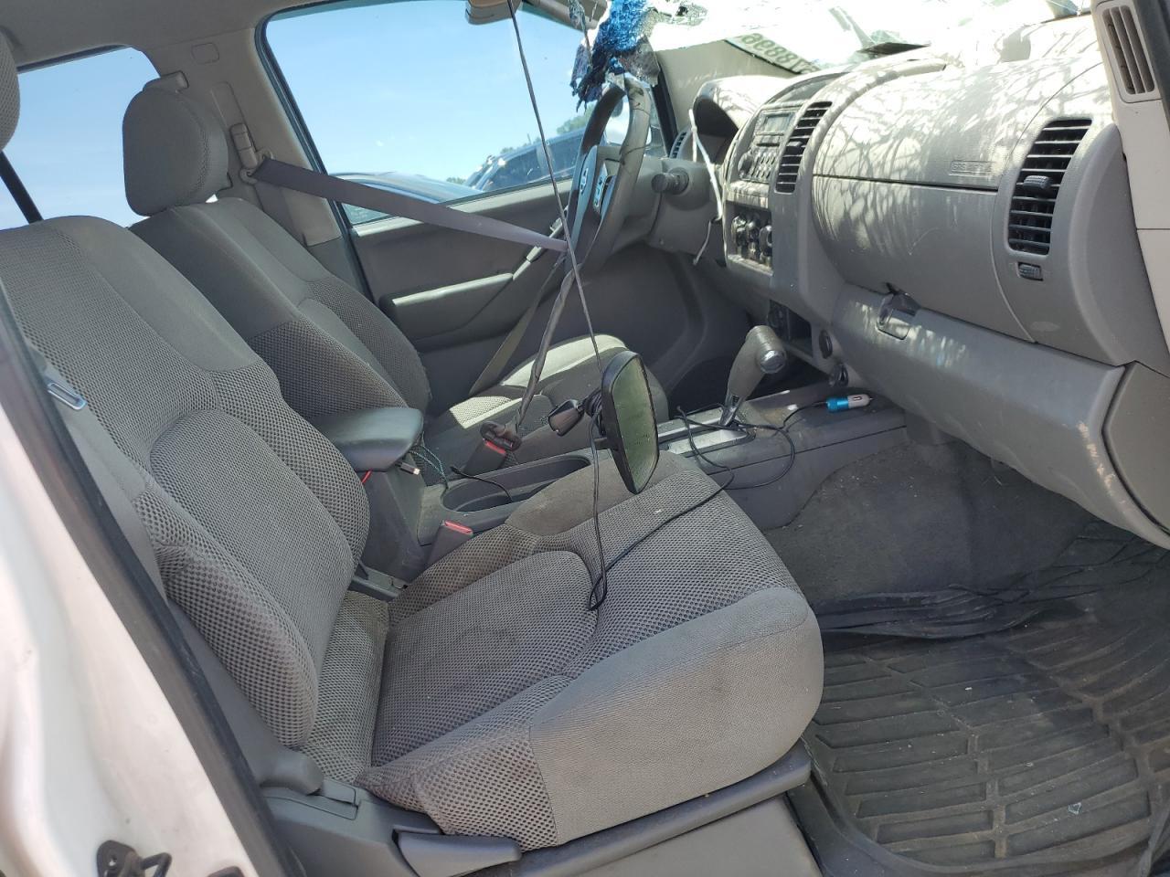 2006 NISSAN Frontier