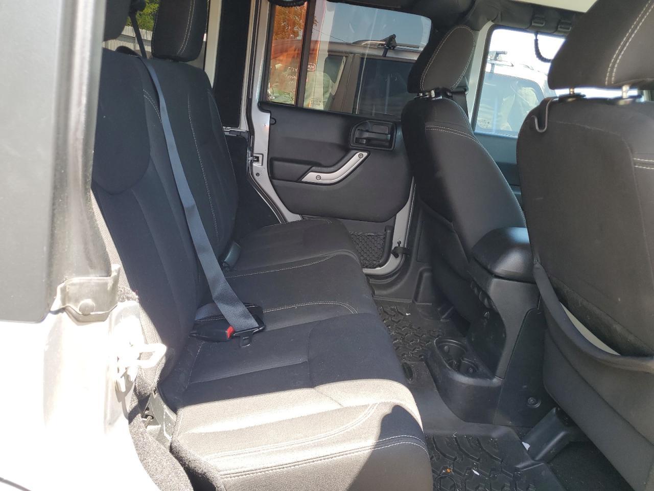 2016 JEEP Wrangler Unlimited