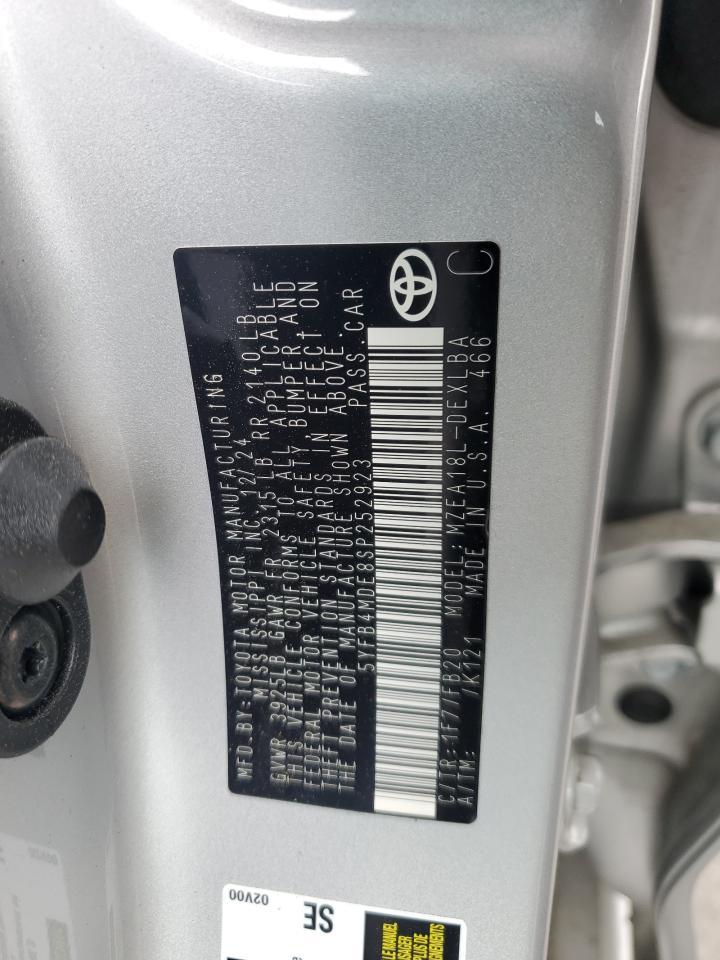 2025 TOYOTA COROLLA