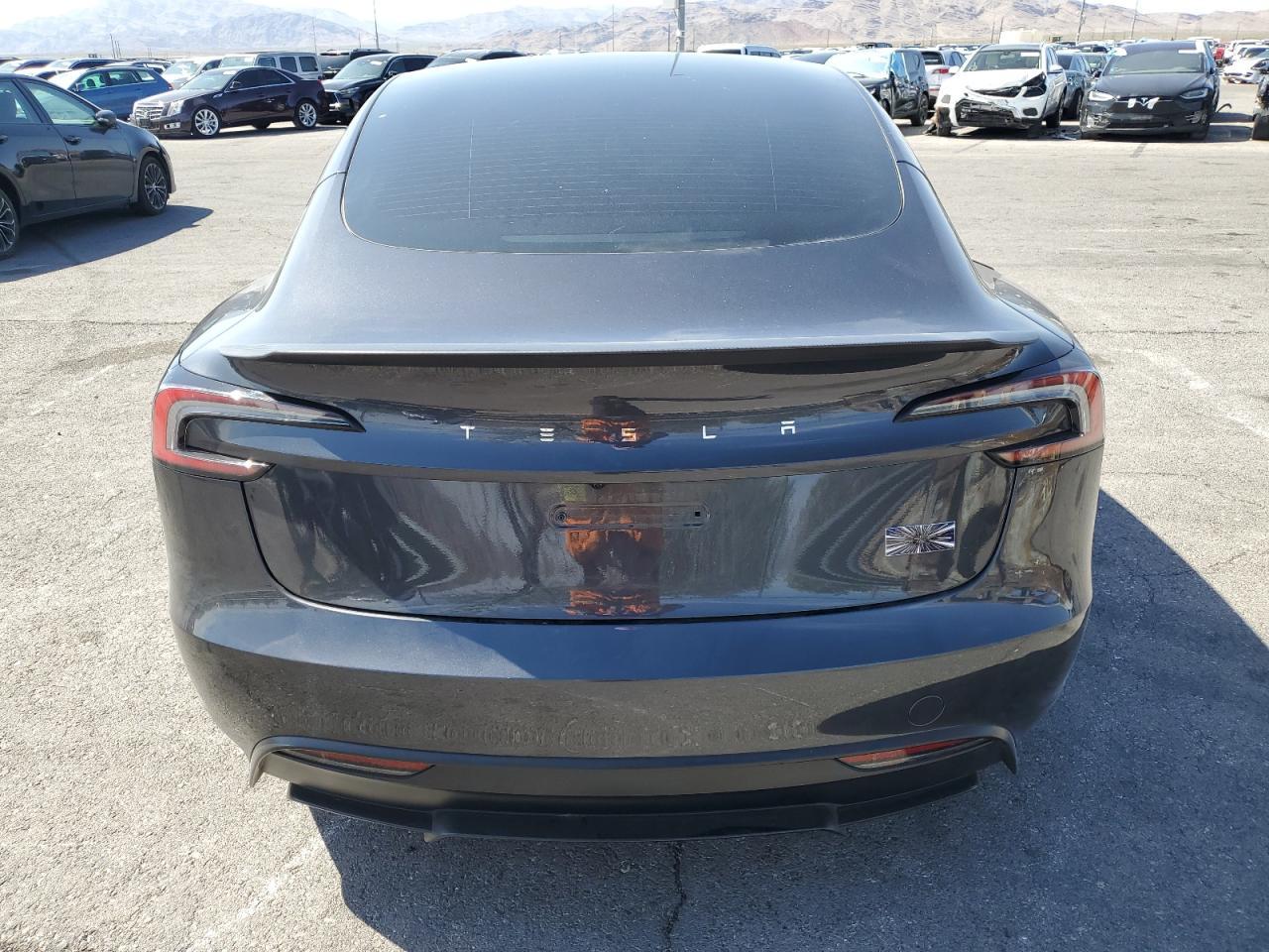 2024 TESLA MODEL 3