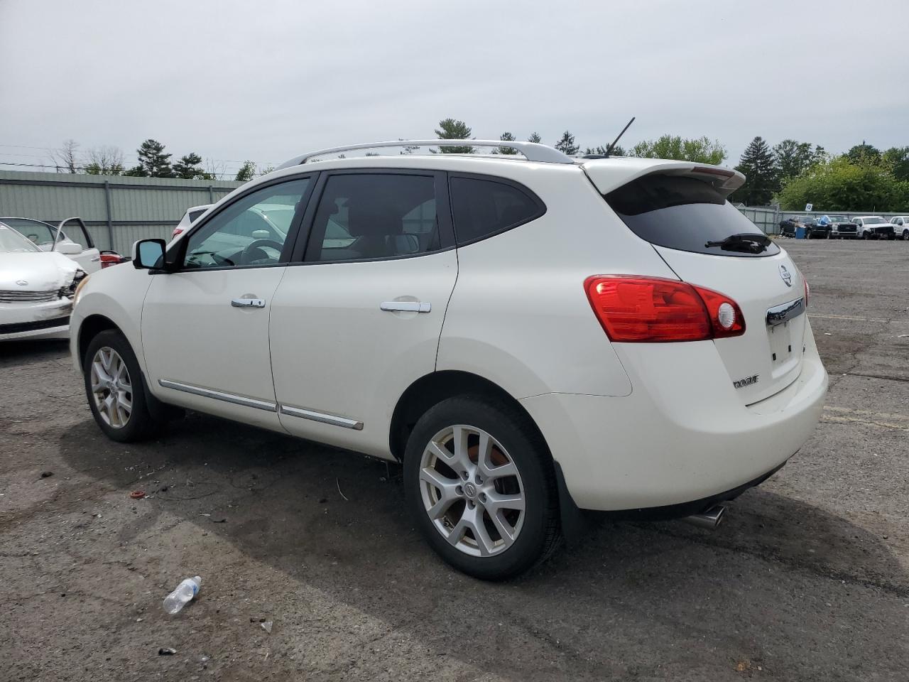 2012 NISSAN ROGUE