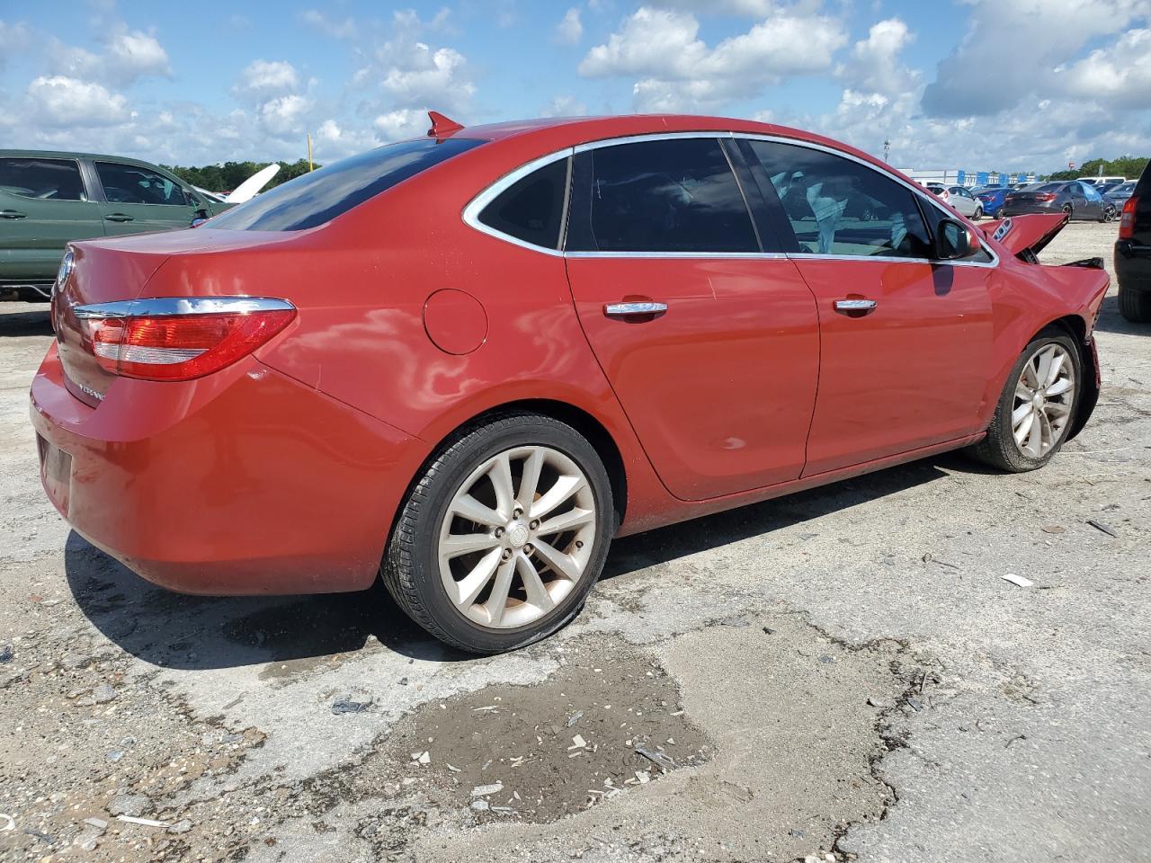 2013 BUICK VERANO