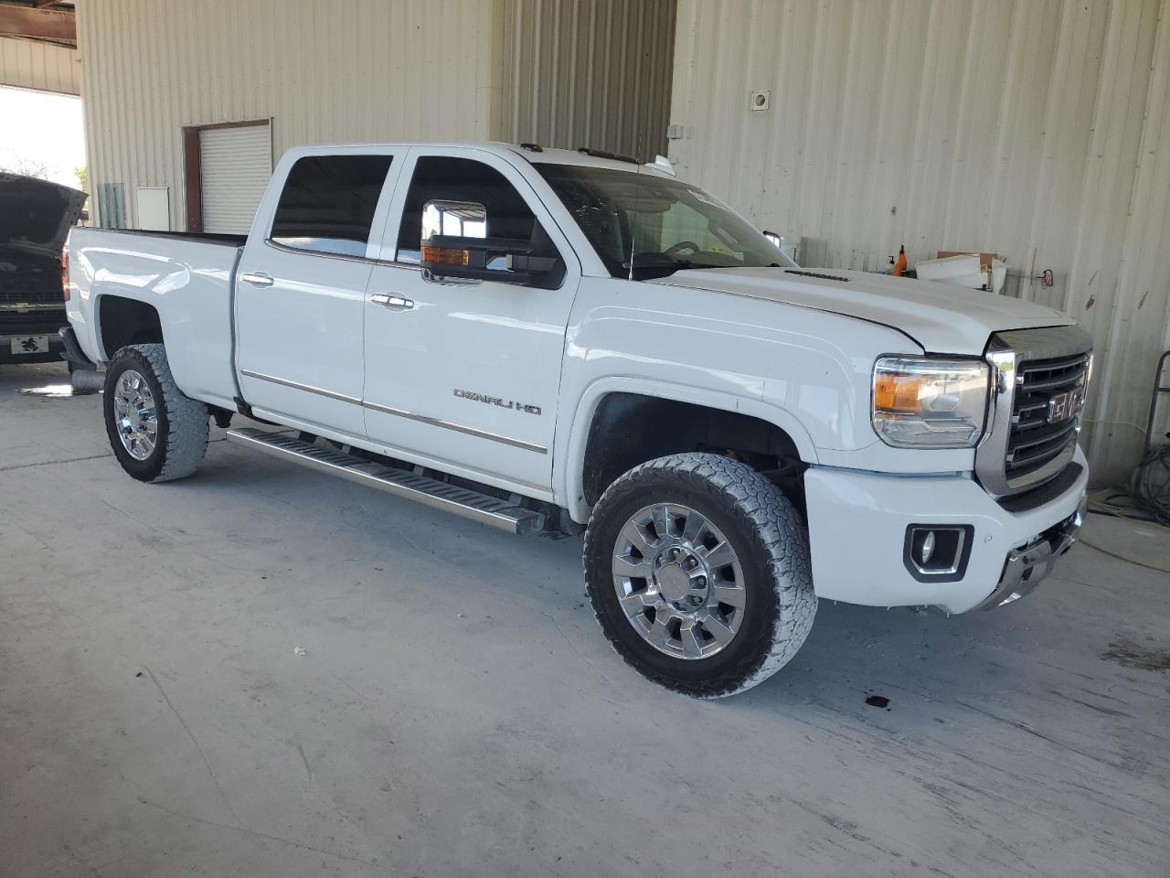 2016 GMC Sierra
