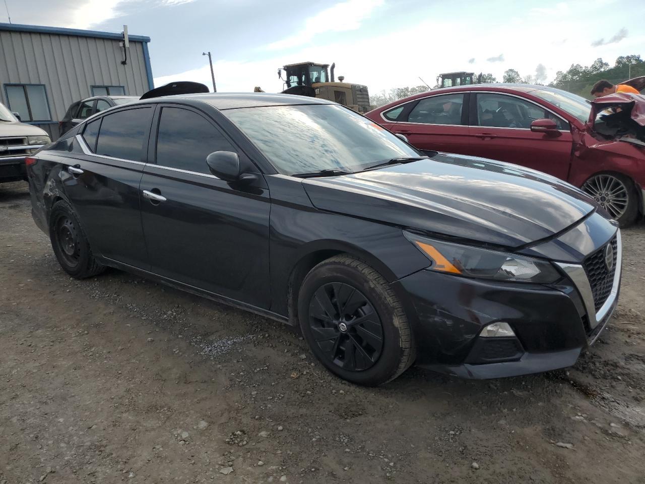 2022 NISSAN ALTIMA