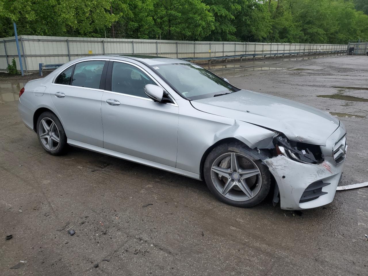 2017 MERCEDES-BENZ E-Class