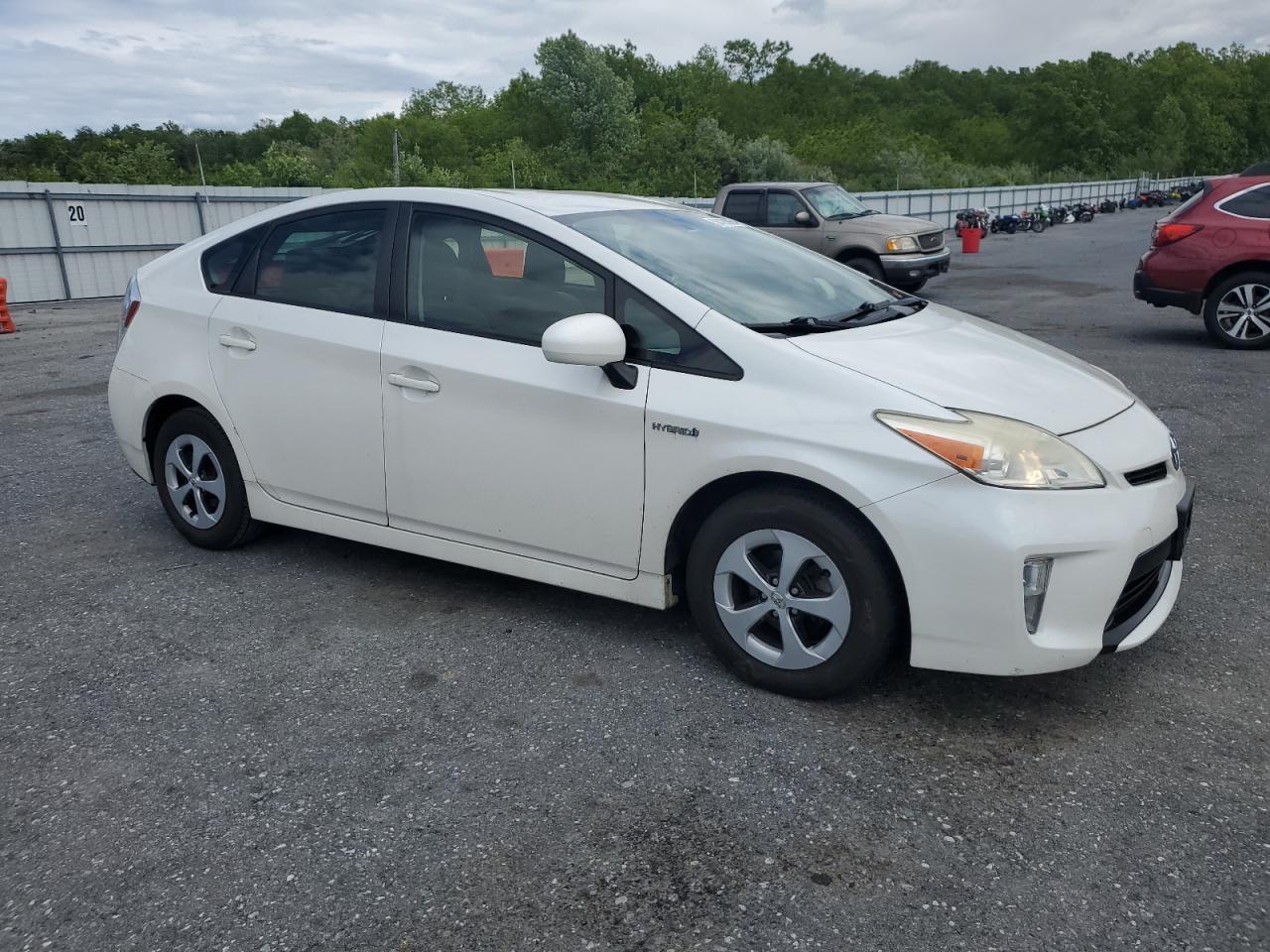 2013 TOYOTA PRIUS