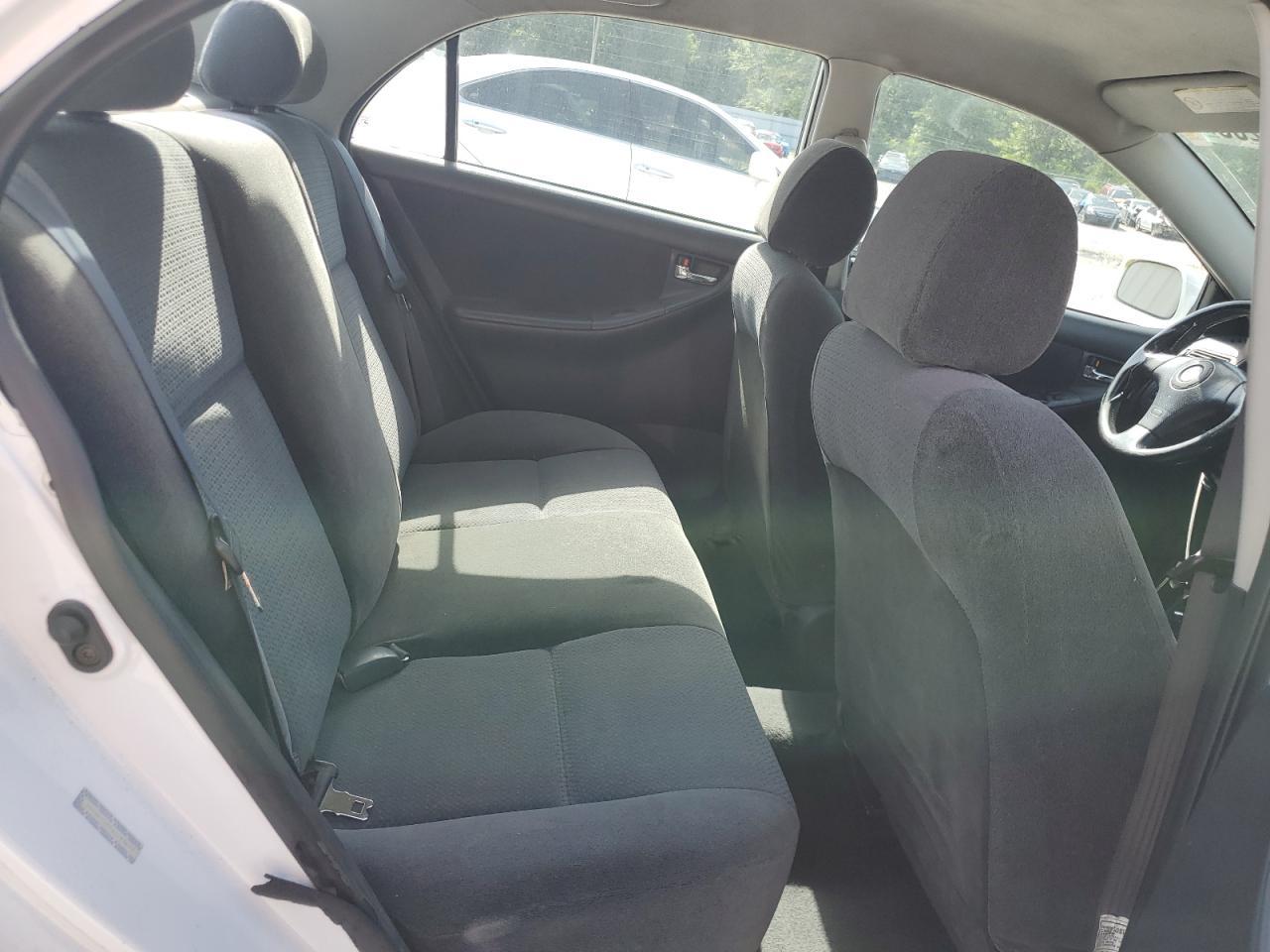 2004 TOYOTA COROLLA