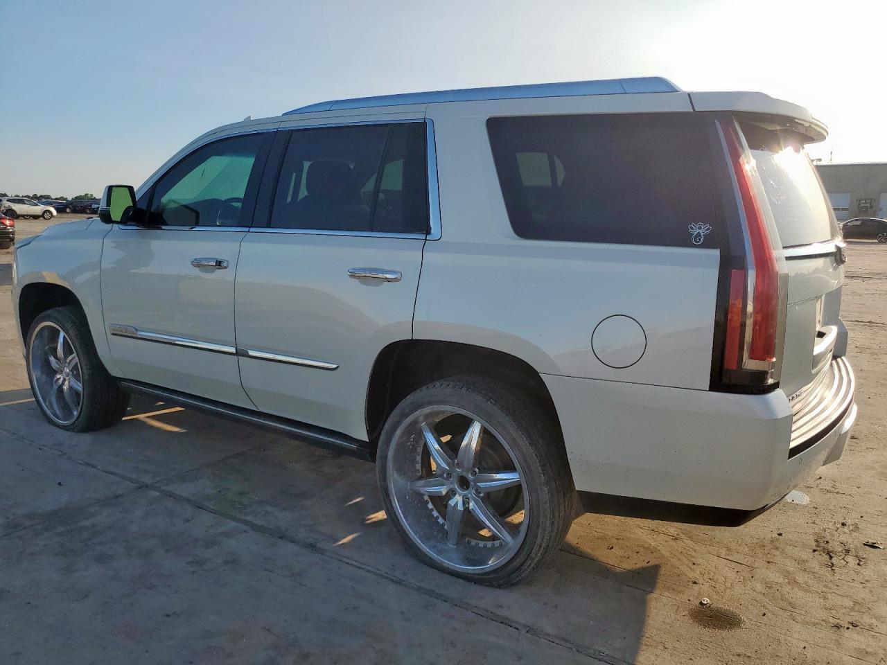 2015 CADILLAC ESCALADE