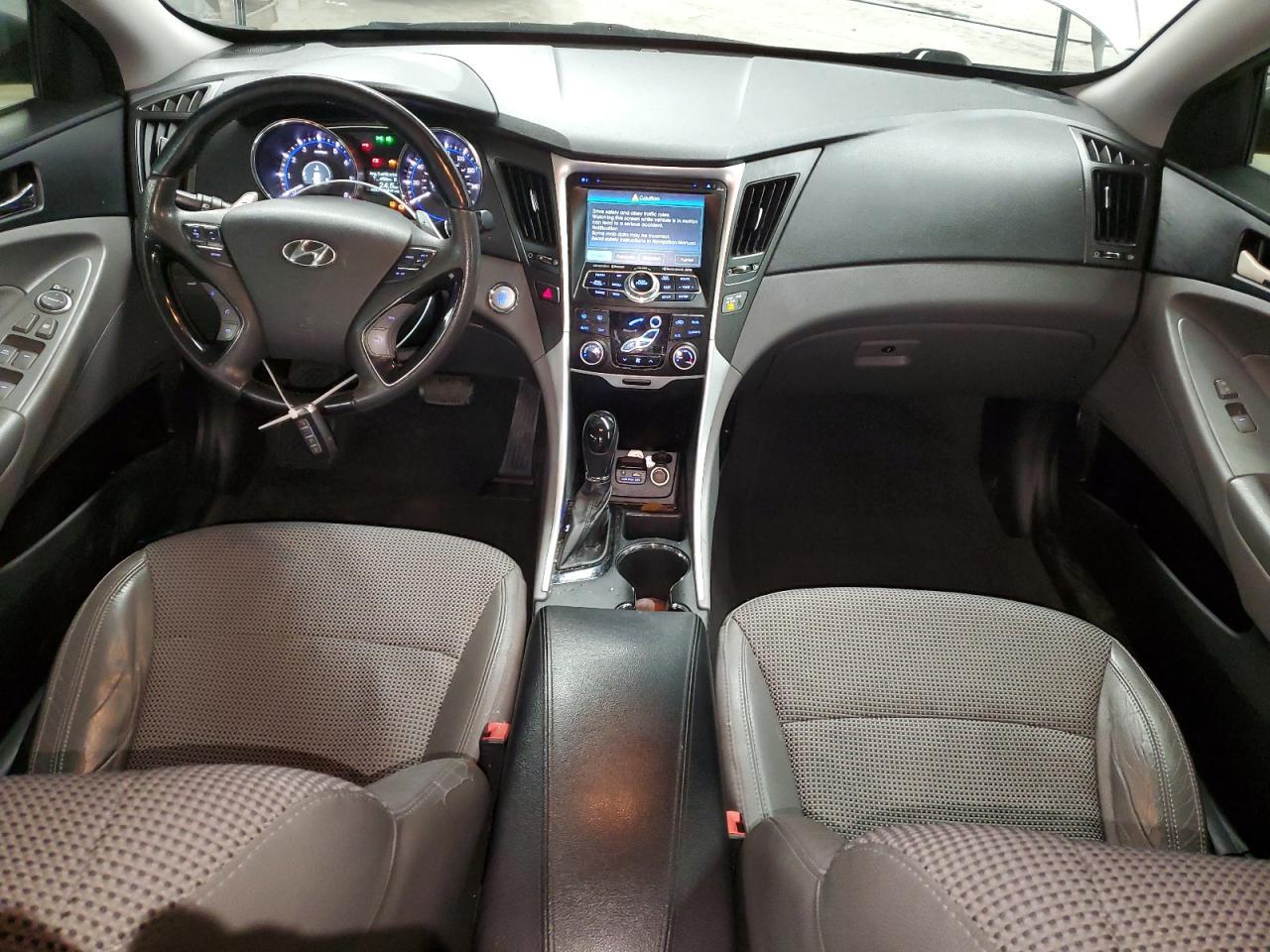 2012 HYUNDAI SONATA
