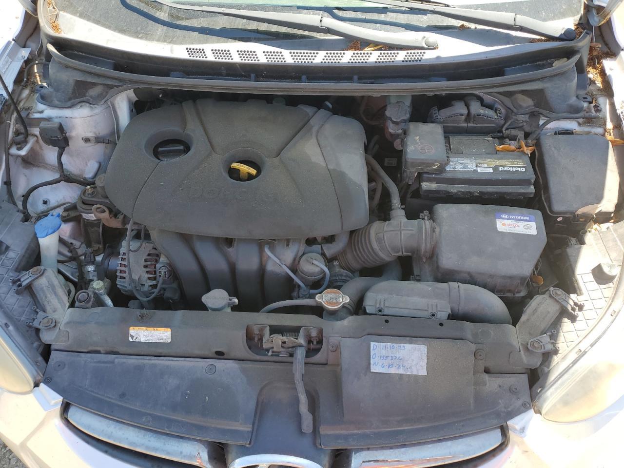 2012 HYUNDAI ELANTRA