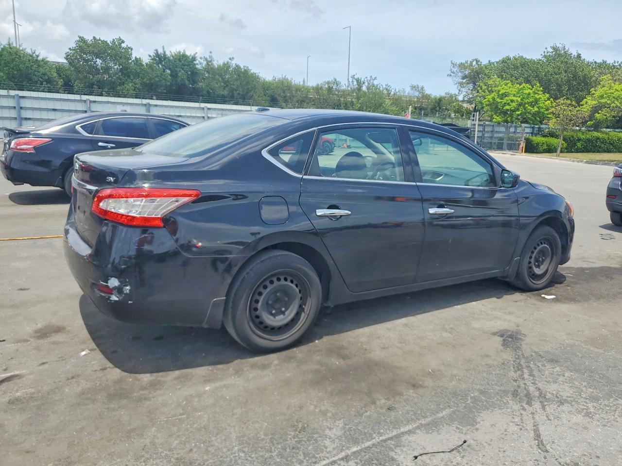 2015 NISSAN SENTRA