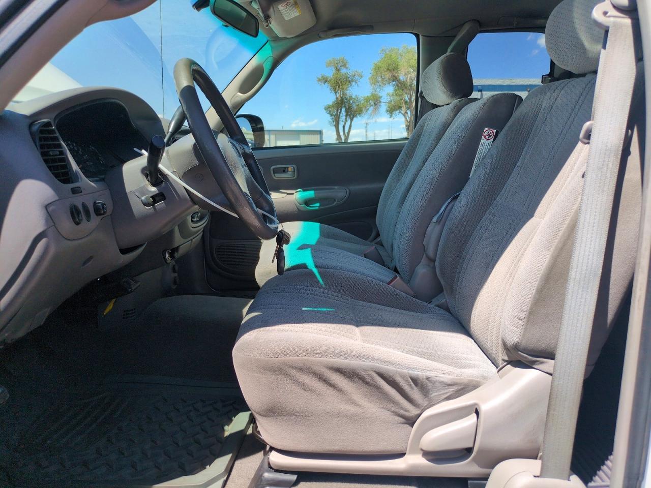 2002 TOYOTA TUNDRA