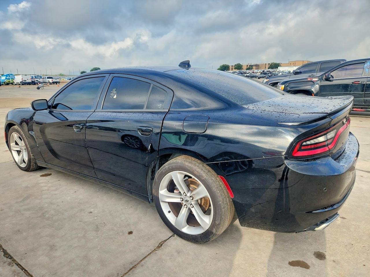 2018 DODGE CHARGER