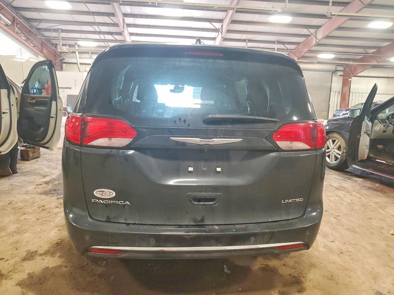 2020 CHRYSLER Pacifica