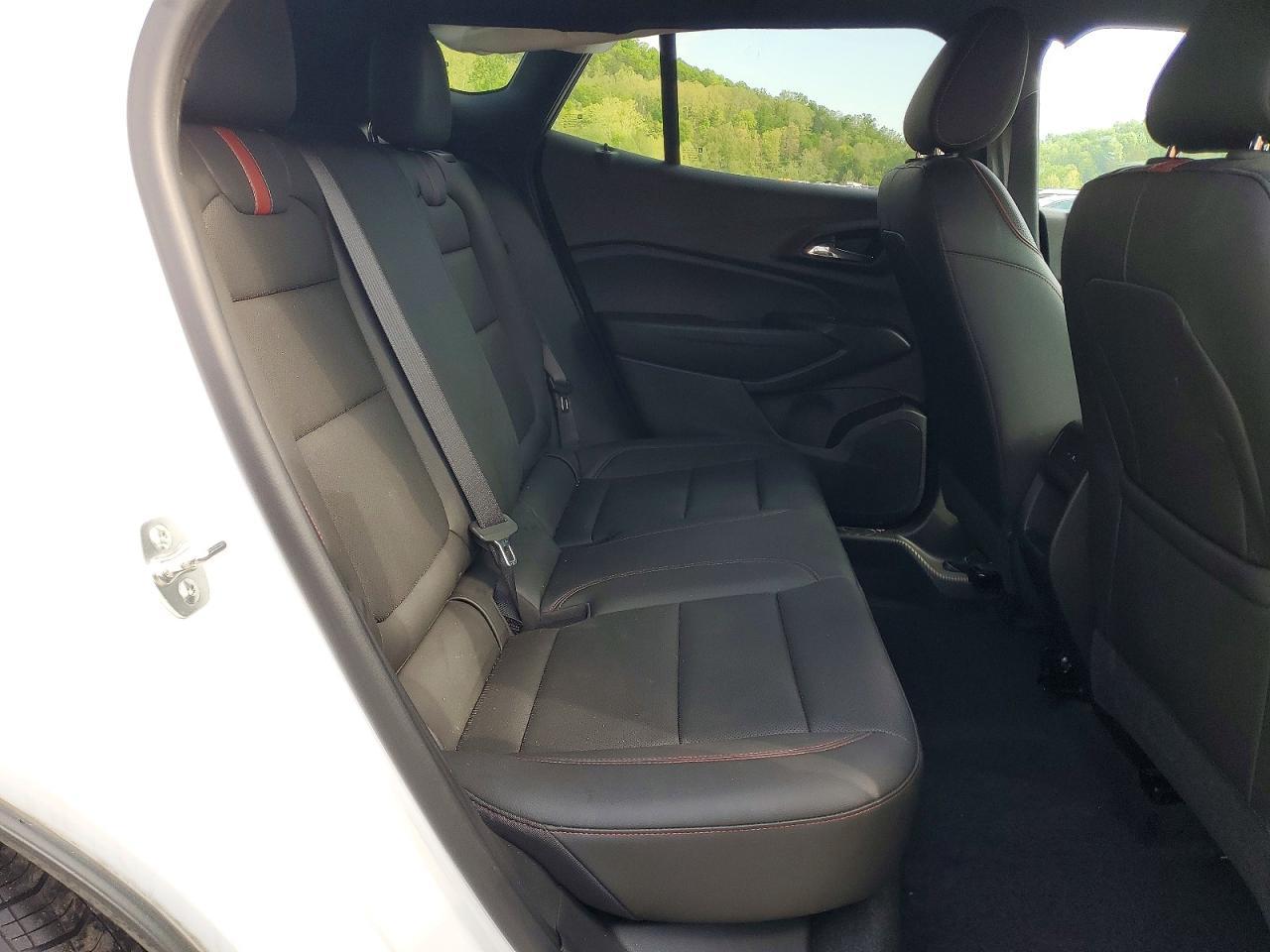 2025 CHEVROLET TRAX
