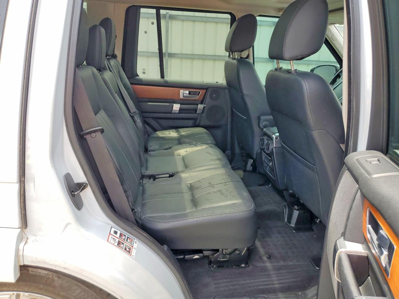 2015 LAND ROVER LR4