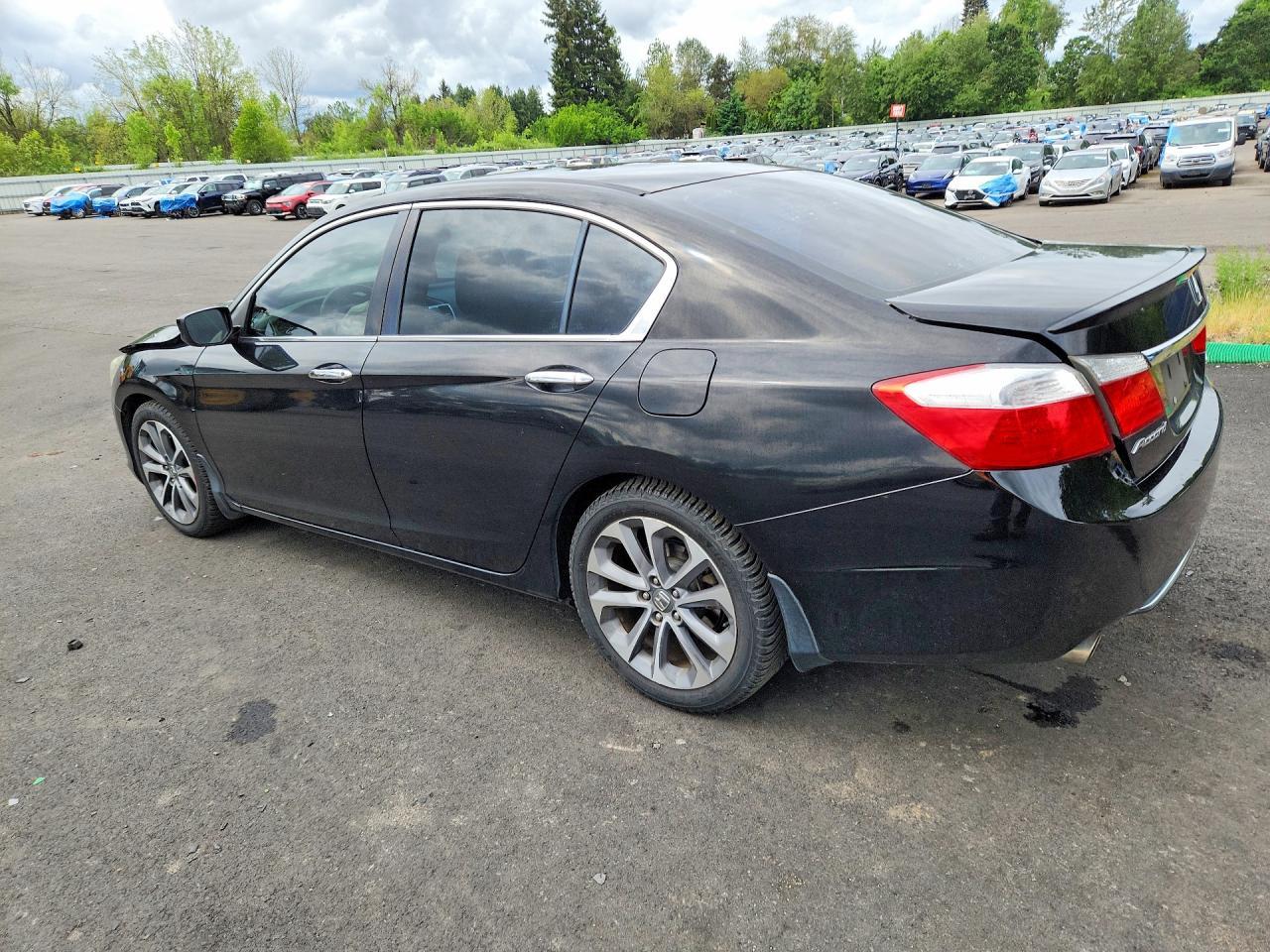 2015 HONDA ACCORD