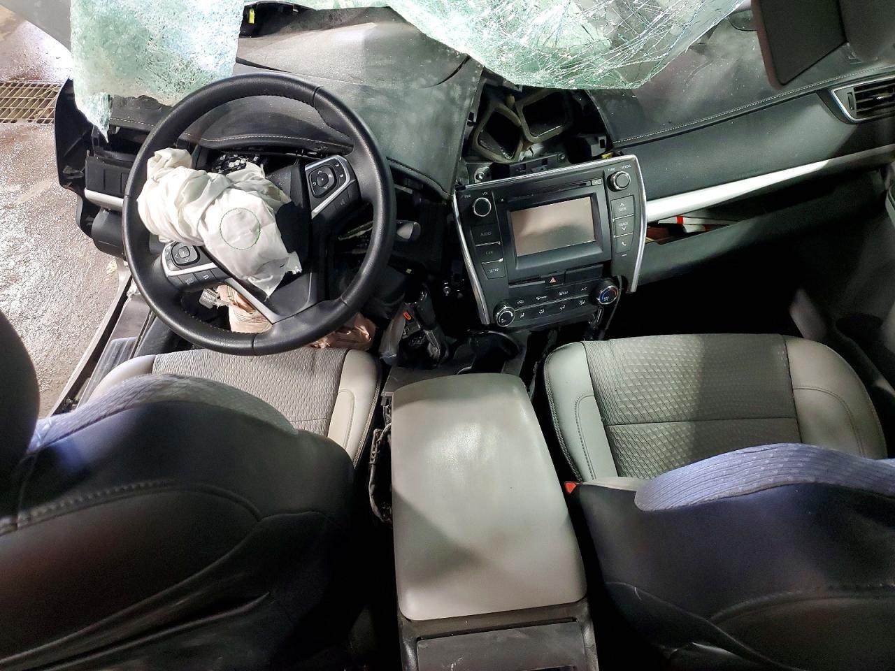 2015 TOYOTA CAMRY