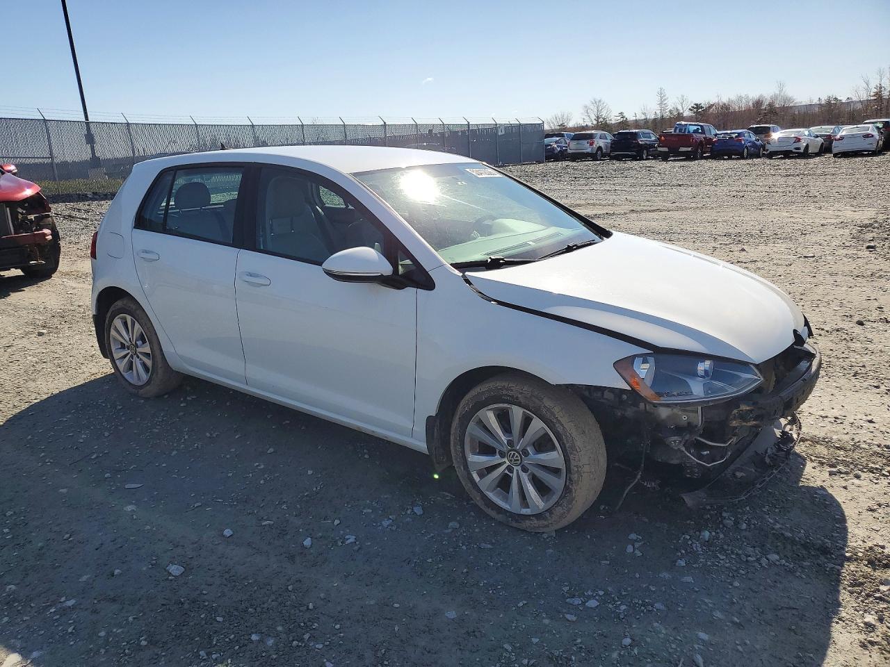 2015 VOLKSWAGEN GOLF
