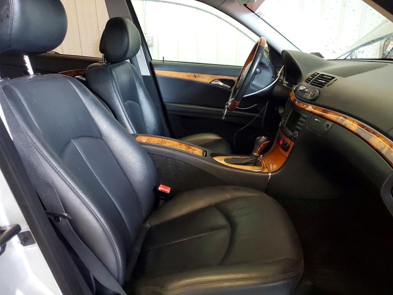 2008 MERCEDES-BENZ E-Class