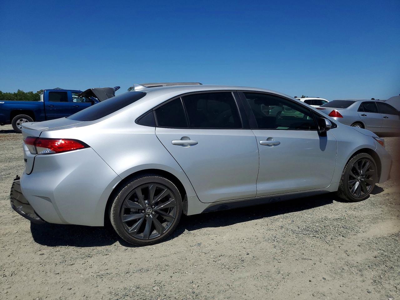 2025 TOYOTA COROLLA