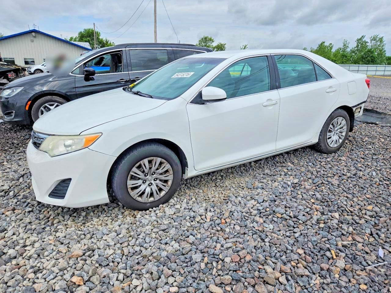 2012 TOYOTA CAMRY