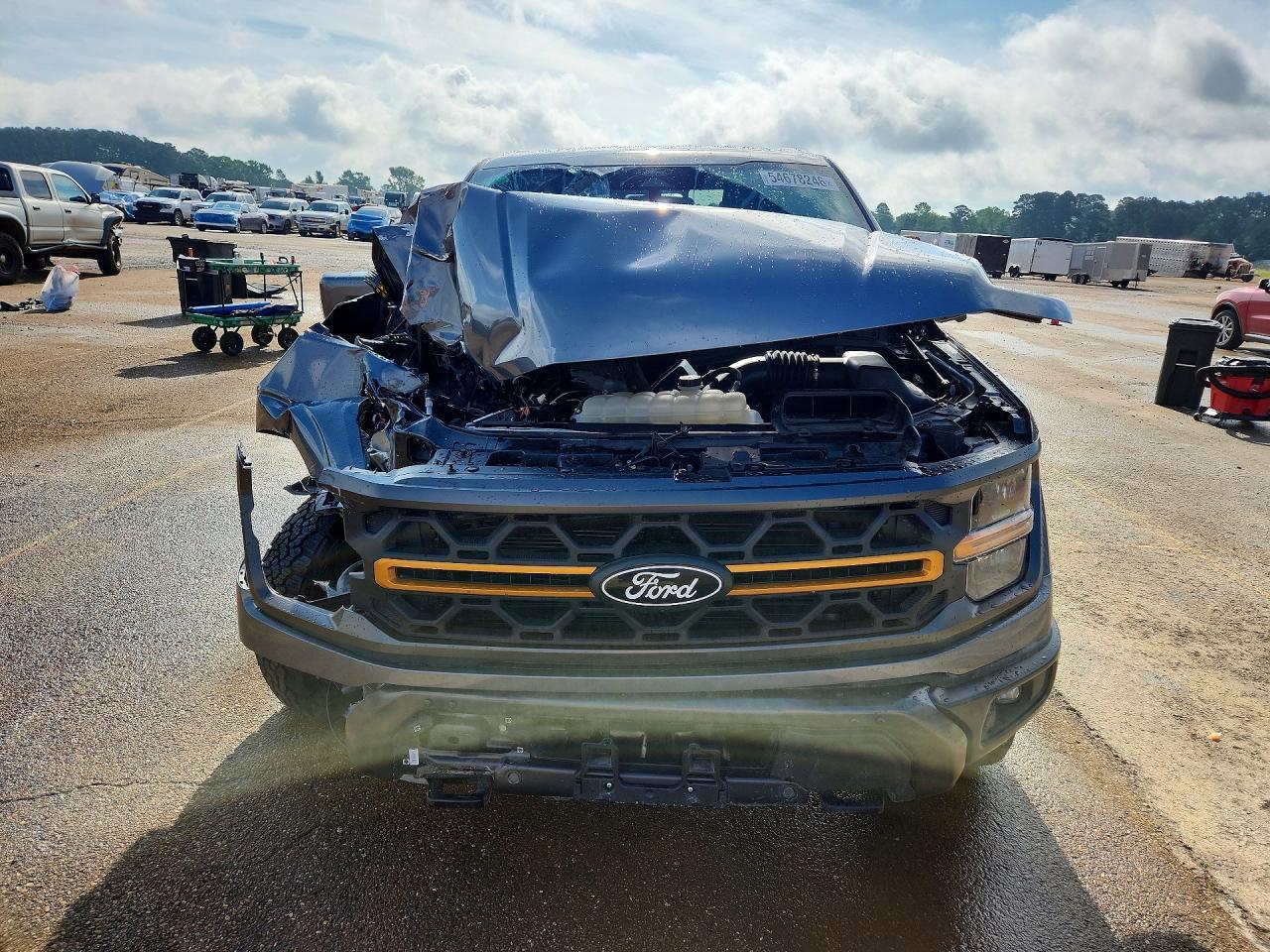 2025 FORD F-150 Lightning