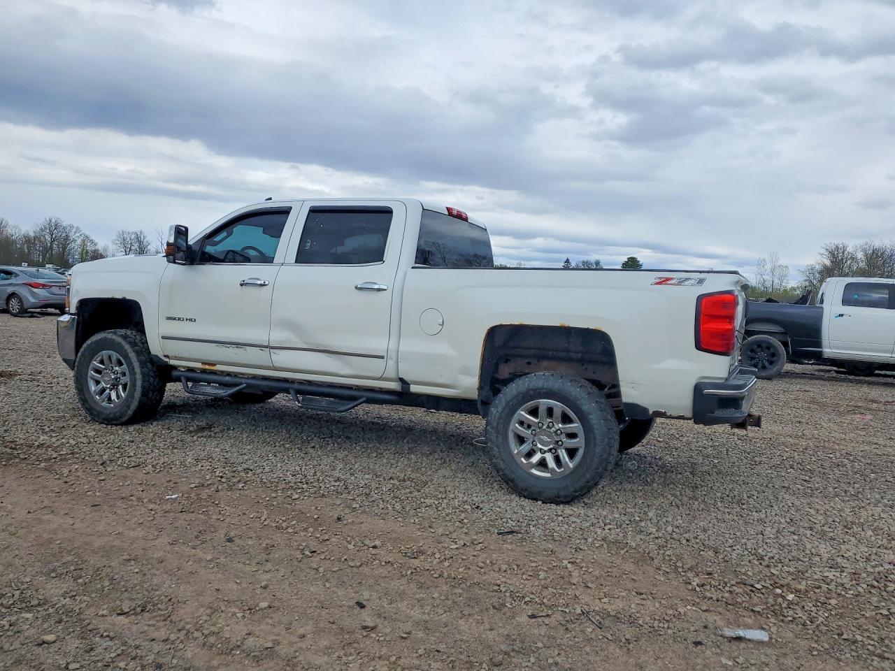 2017 CHEVROLET Silverado 3500