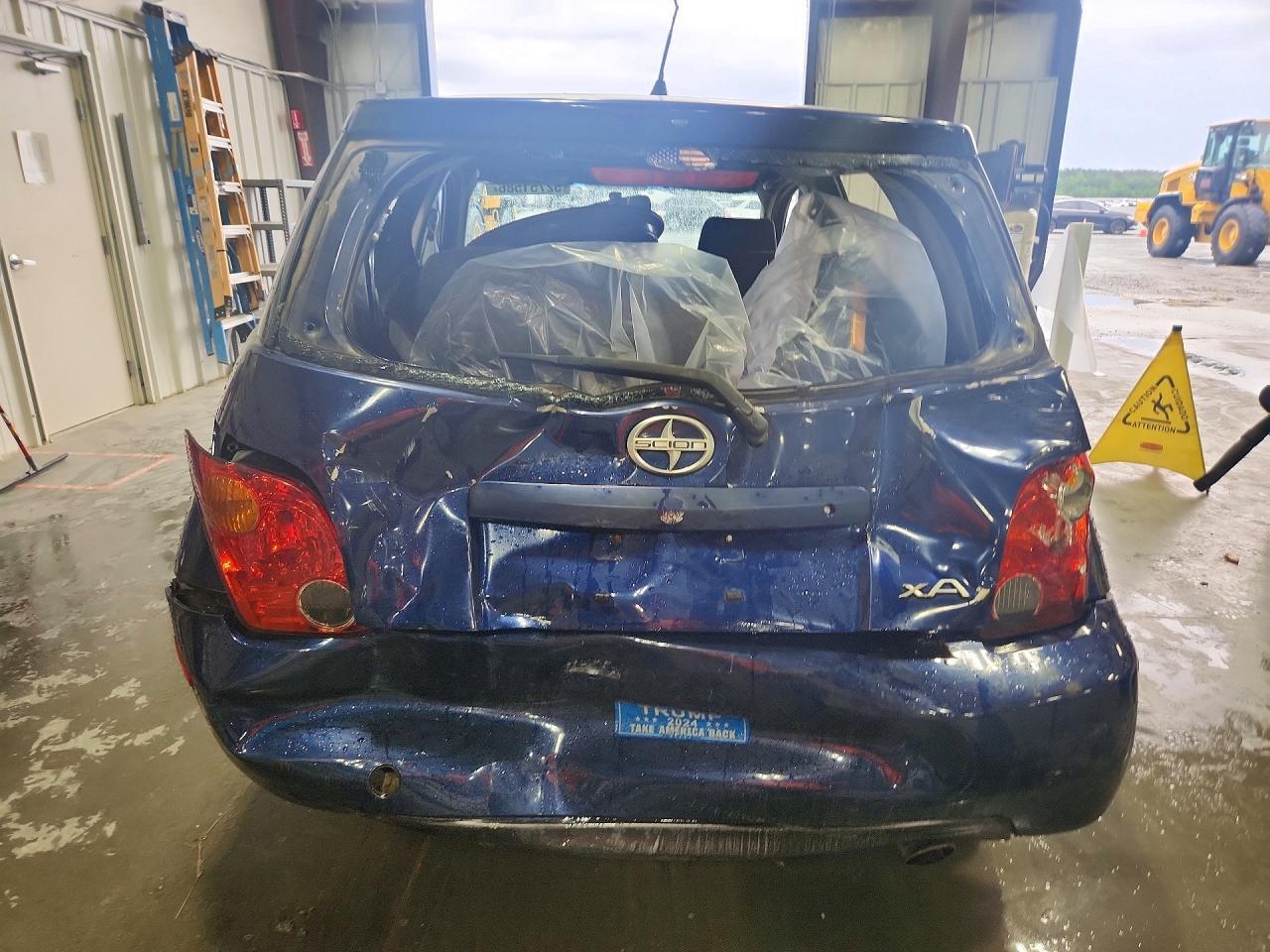 2005 SCION Xa