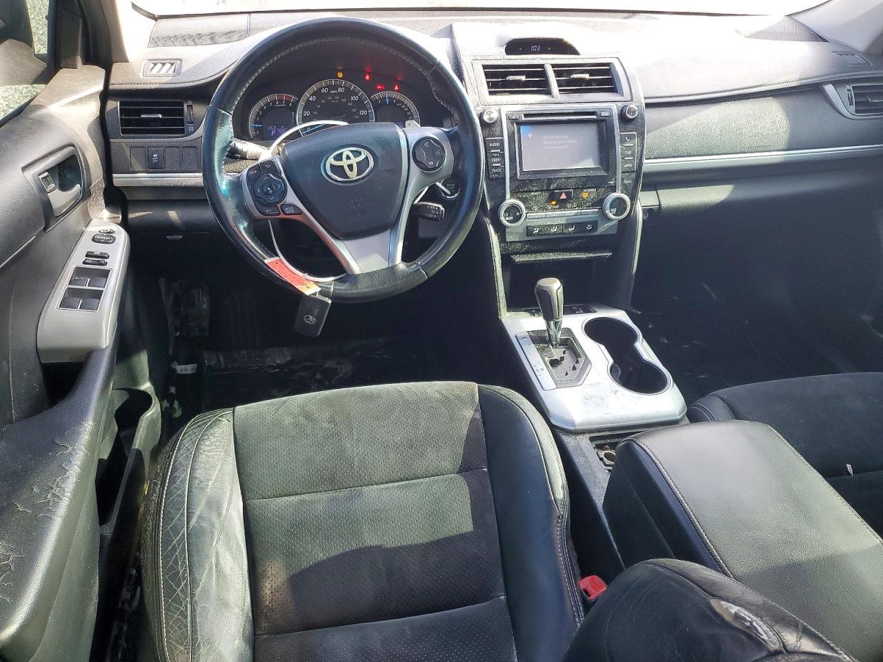 2012 TOYOTA CAMRY