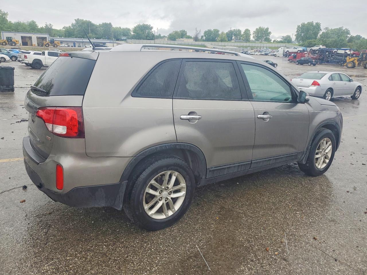 2015 KIA SORENTO
