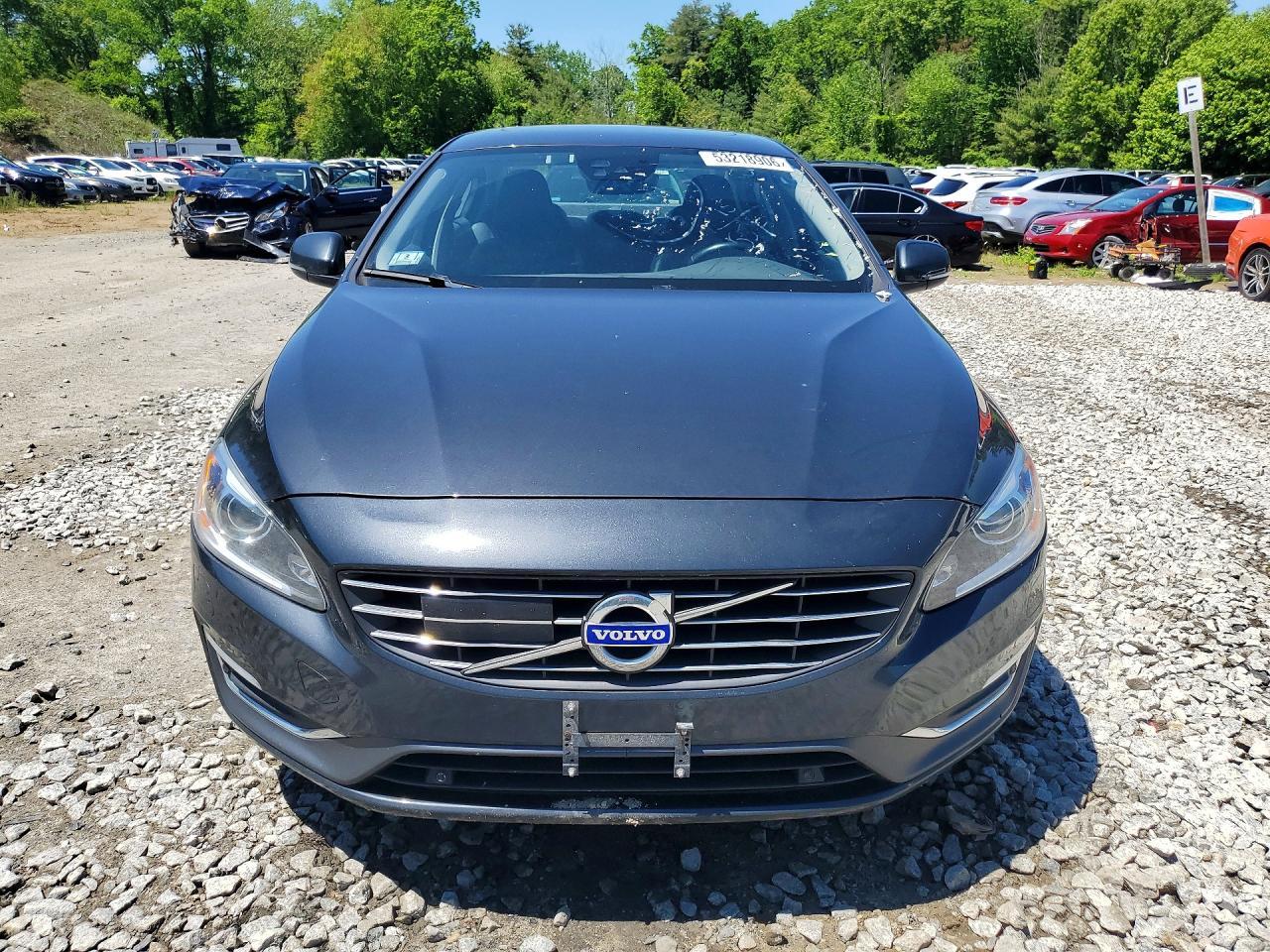 2015 VOLVO S60