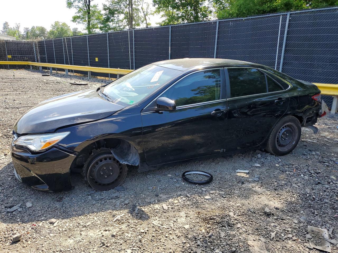 2016 TOYOTA CAMRY