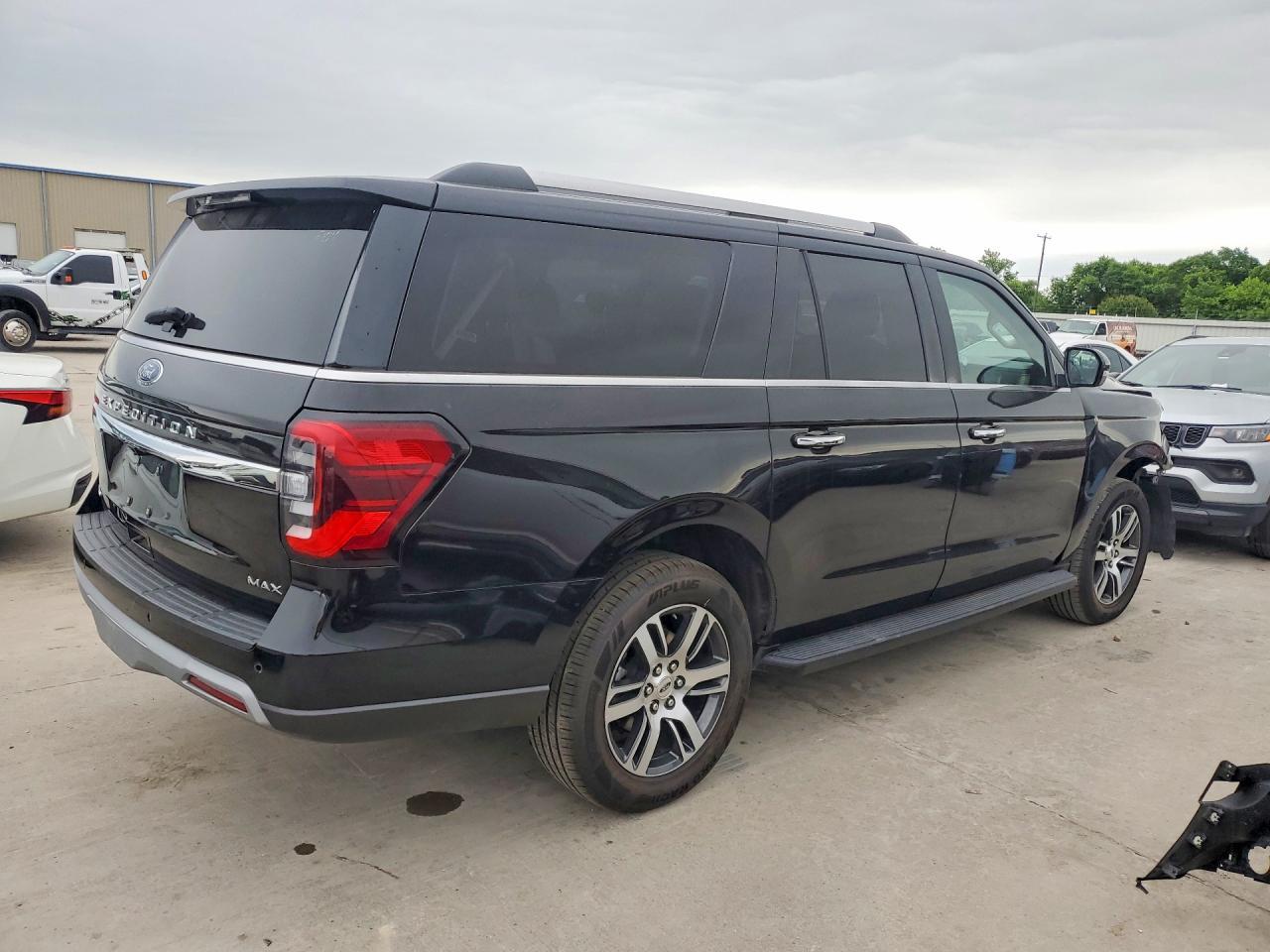 2024 FORD Expedition