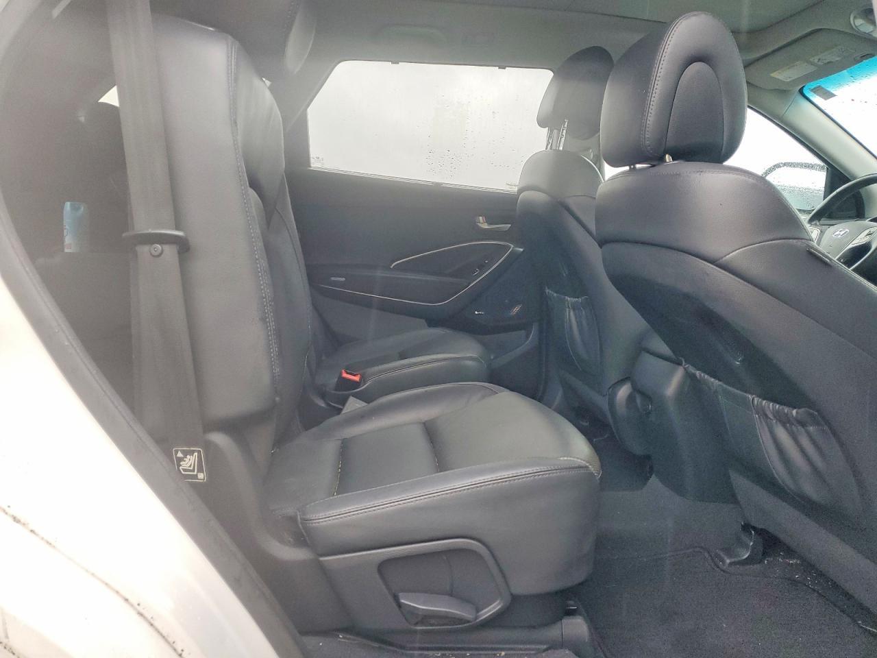 2016 HYUNDAI SANTA FE