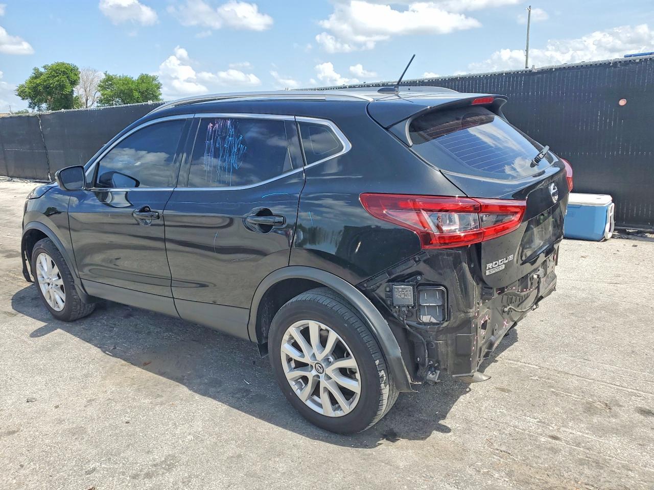 2021 NISSAN Rogue Sport