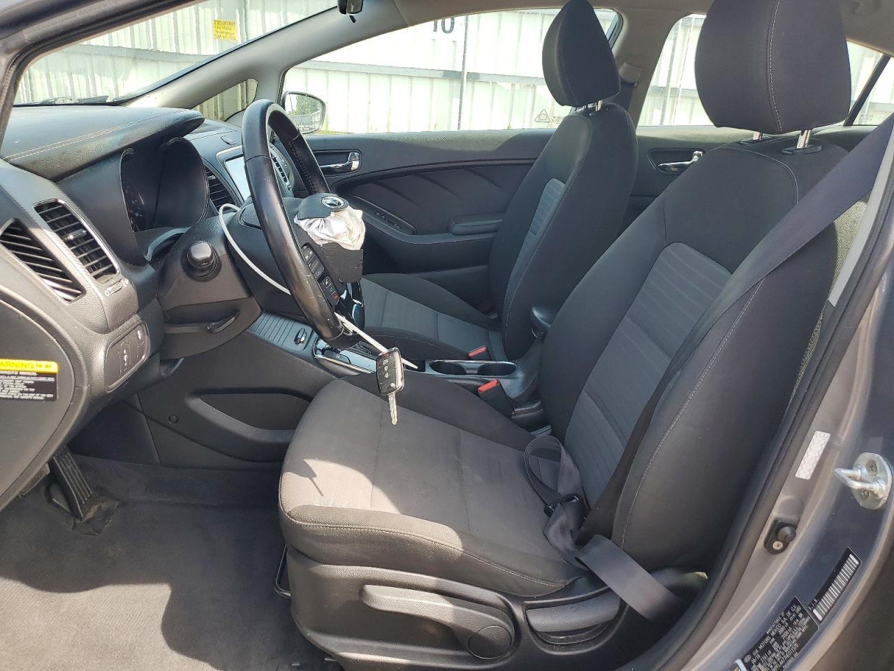 2017 KIA FORTE