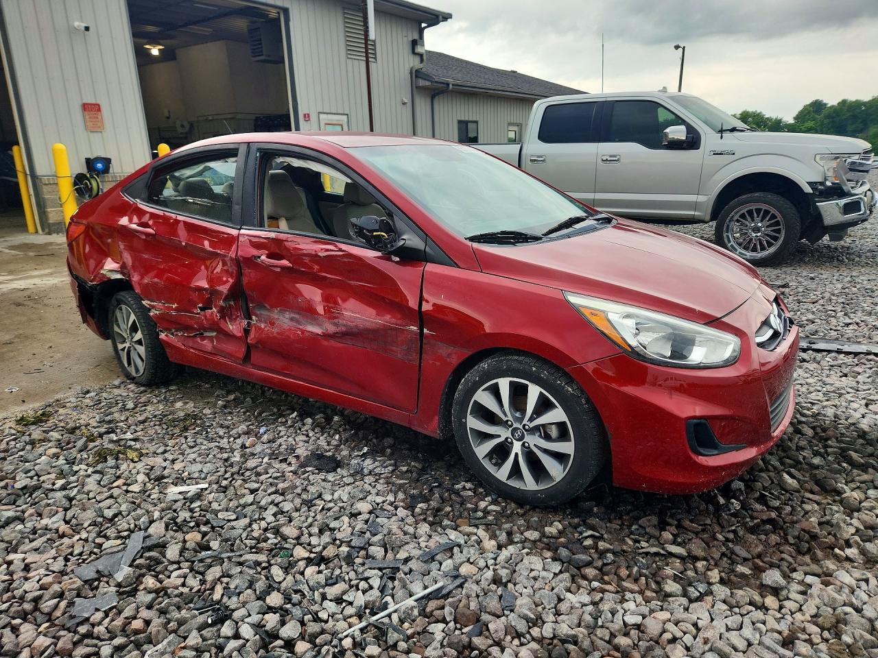 2017 HYUNDAI ACCENT
