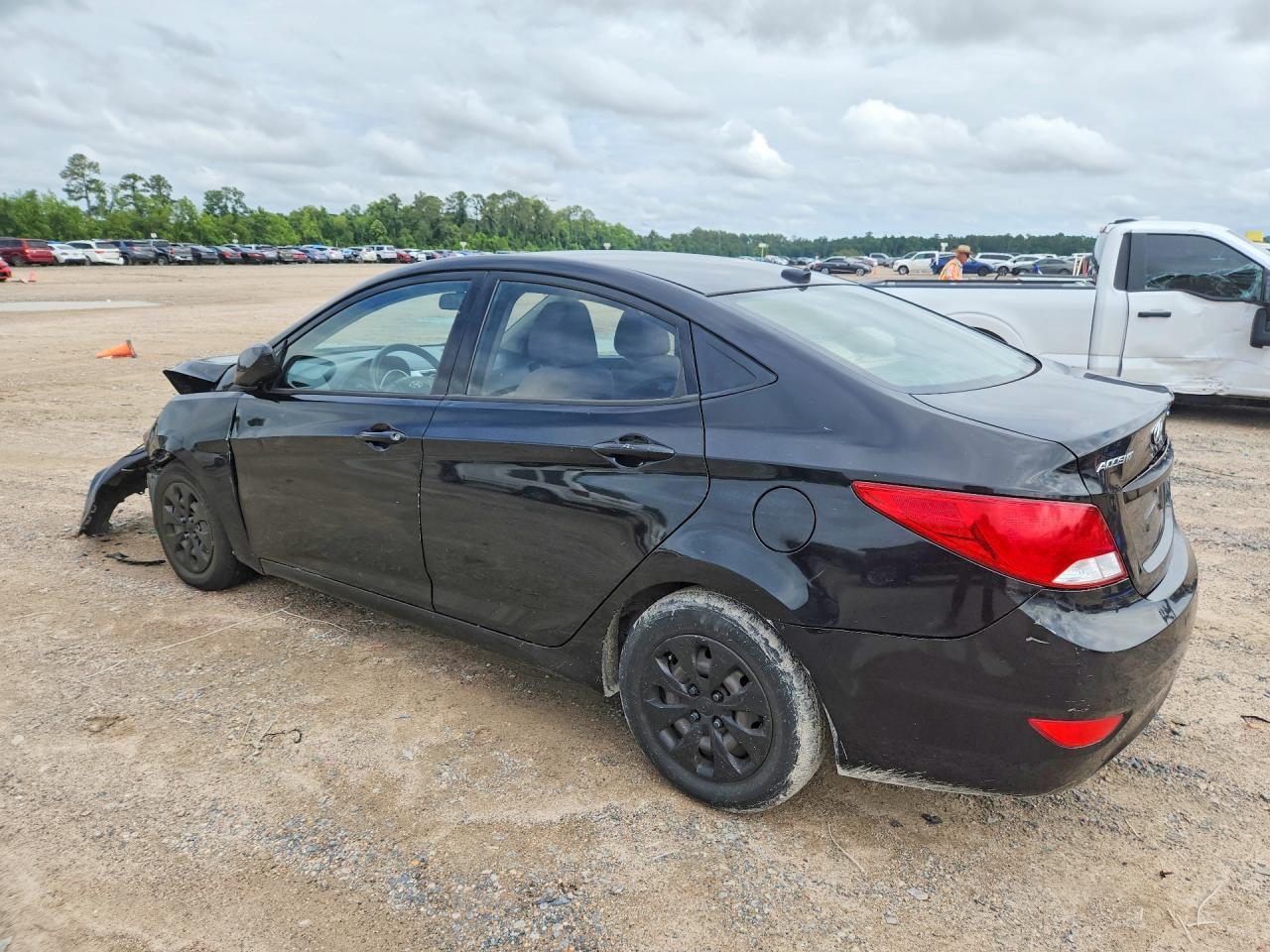 2016 HYUNDAI ACCENT