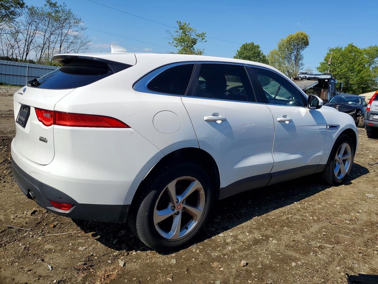 2019 JAGUAR F-Pace