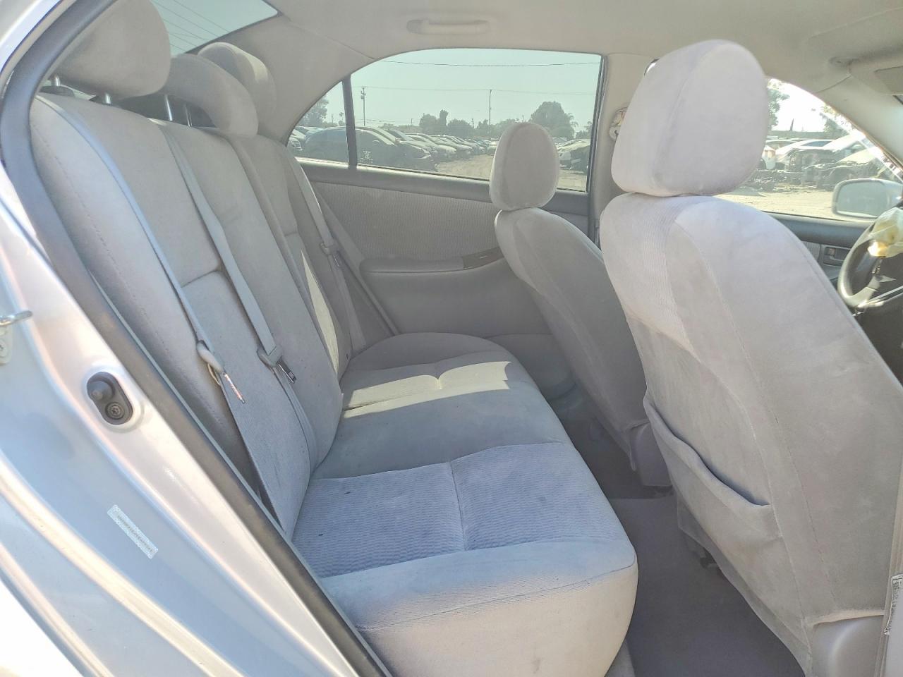 2005 TOYOTA COROLLA