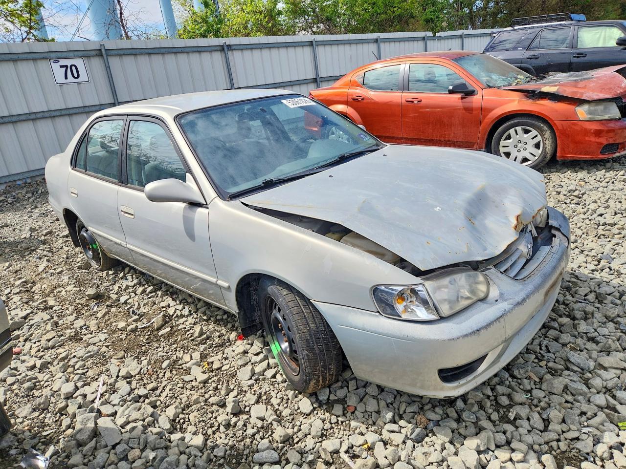 2001 TOYOTA COROLLA
