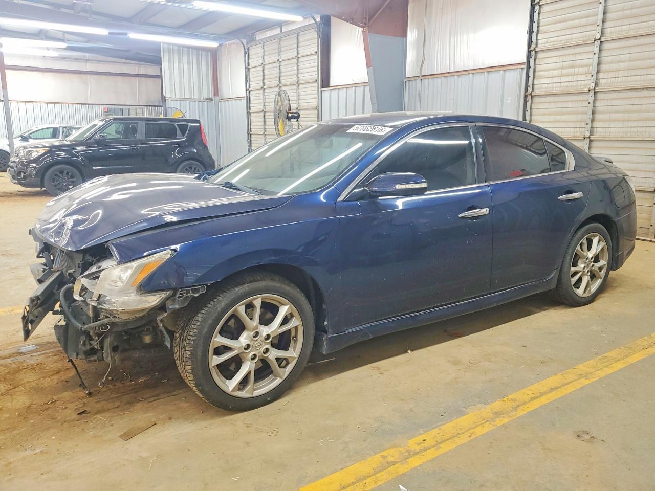 2014 NISSAN Maxima