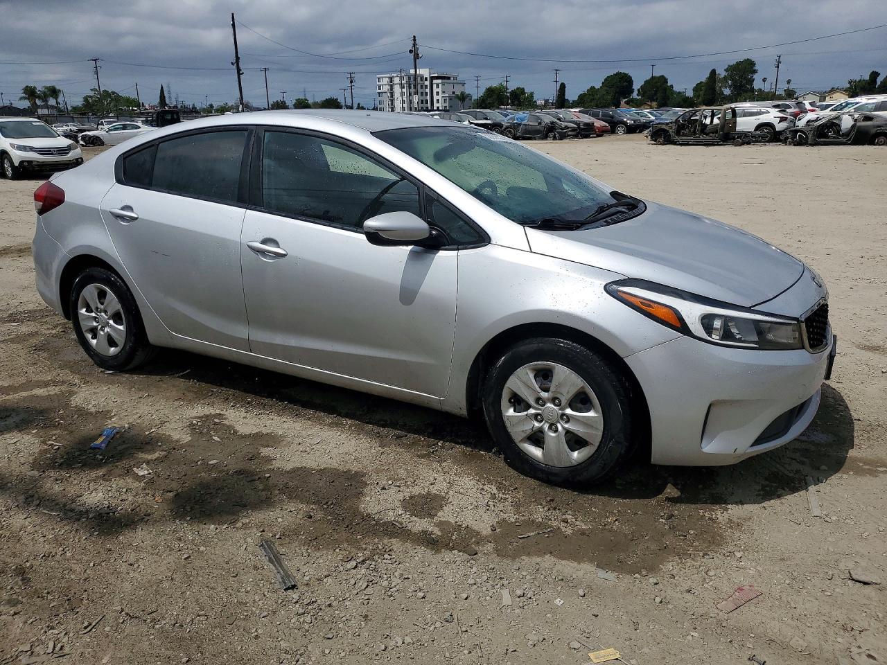 2017 KIA FORTE