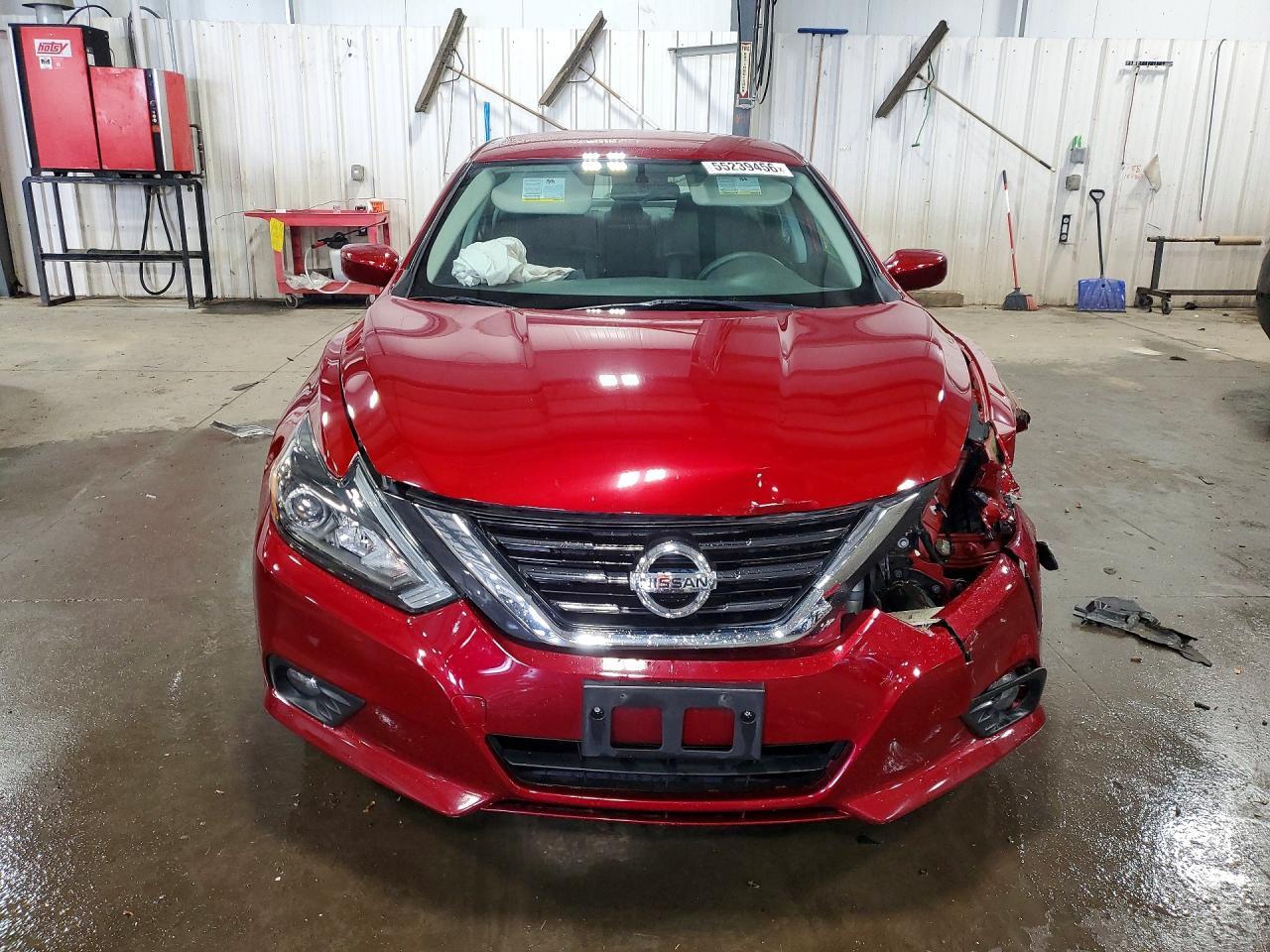 2017 NISSAN ALTIMA