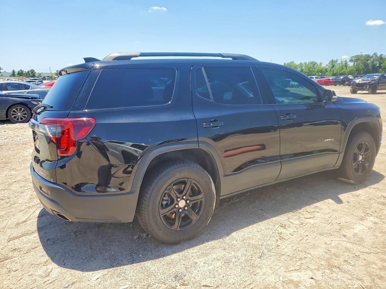 2022 GMC ACADIA
