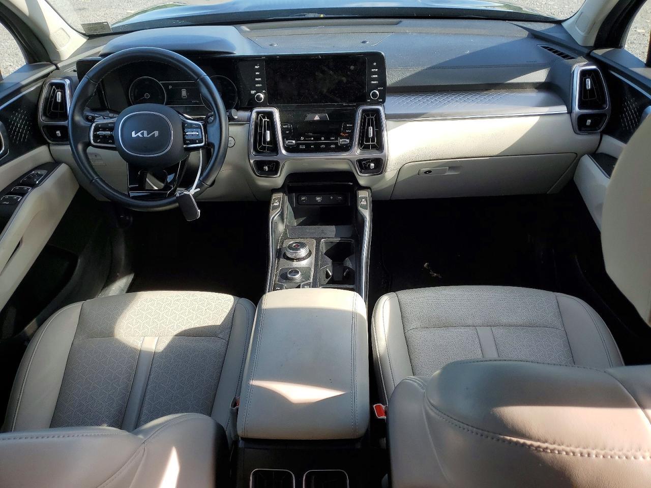 2023 KIA SORENTO