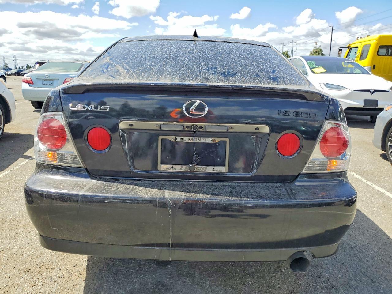 2005 LEXUS IS 300