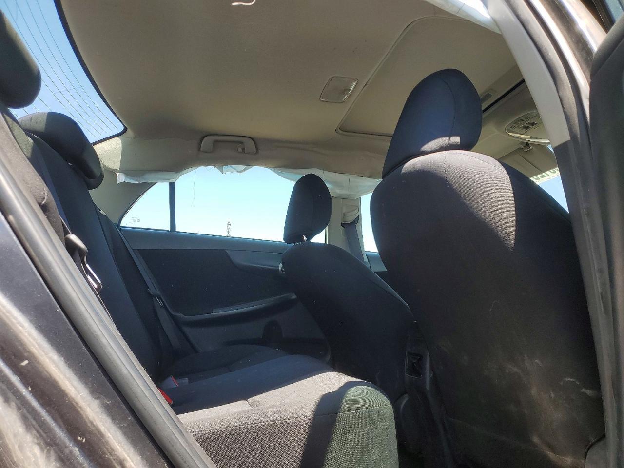 2009 TOYOTA COROLLA